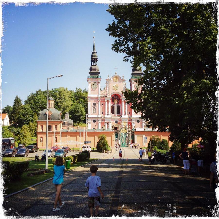 Folwark Malinowy Chrusniak Vila Bisztynek Exterior foto